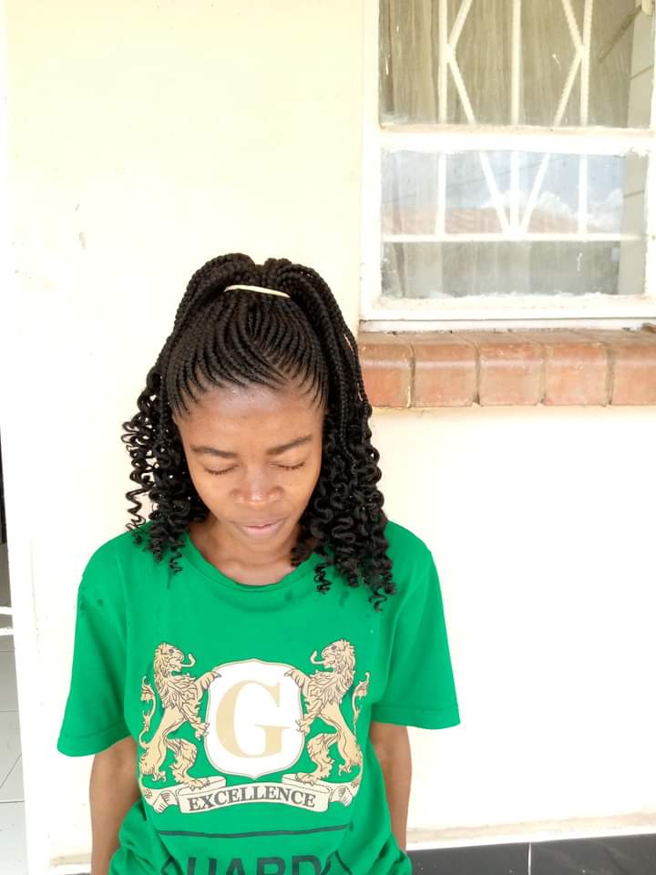 KauCash's tweet photo. @DominicMboo_ call us for you braids we're based in Kabwe and mobile at a fee 0975121316 https://t.co/C8xeEt71qr
