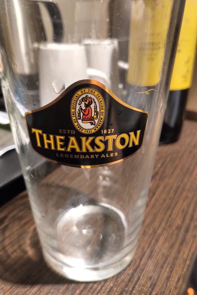 kippax637's tweet image. Favourite glass. Accidentally fell into my bag. #DeepPockets