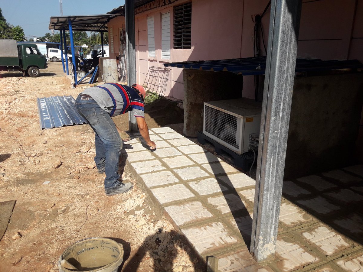 Edeyvis2's tweet photo. 55 Aniversario de la Empresa Agroindustrial Victoria de Girón se culmina obra en clínica Veterinaria en UEB Atención al Hombre #JagueyEnVictoria @SunyGarca1 @DiazCanelB @SuselyMorfaG @LuisAlbertRodr @PomaresCardena2 @ArsenioGonzlez4 @AmppGrande @gonzalez_meilys @IvnMartnezIzqu1 https://t.co/A0qWHEwszY