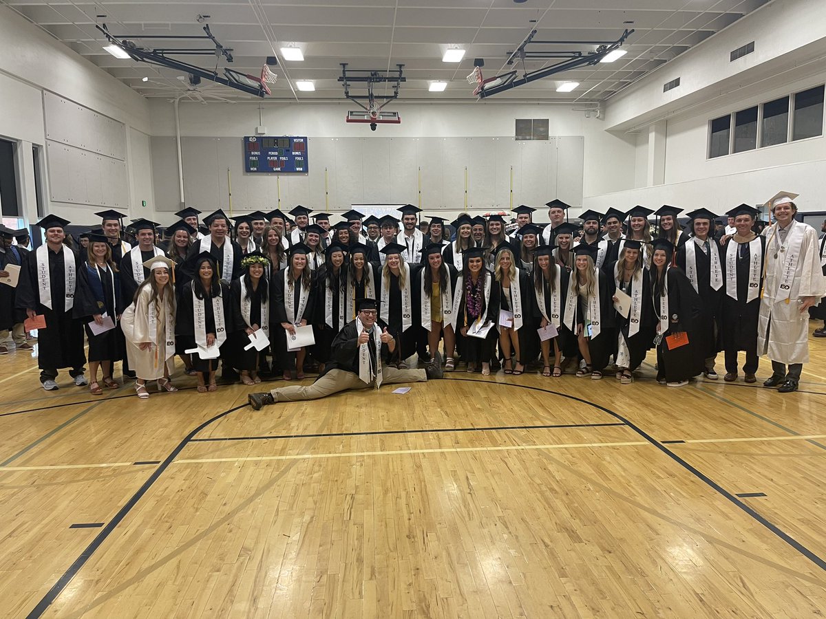 7th_MTBarnett's tweet photo. Congratulations to all of our student-athletes!!! We are so proud of you!! #MadeToBeMounties @EOUAthletics https://t.co/2I18K0v7y7