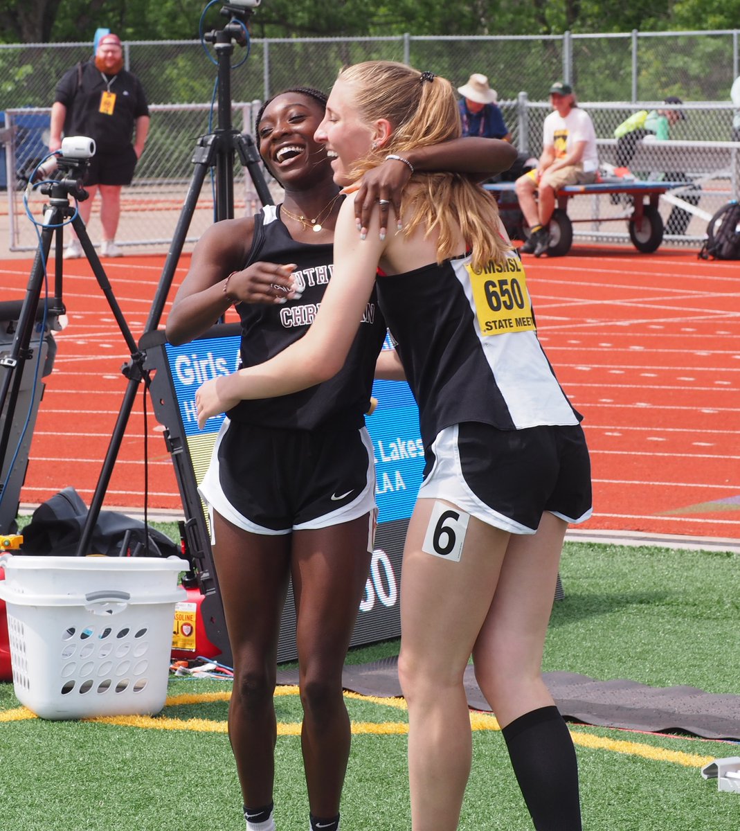 MinnesotaMillea's tweet photo. That state championship feeling. Southwest Christian girls win the Class 2A 4x100 relay. Team members are Callie Coughlin, Ada Dekkers, Margrethe Helseth and Mehlayna Straub. https://t.co/TPXJL4JWtV