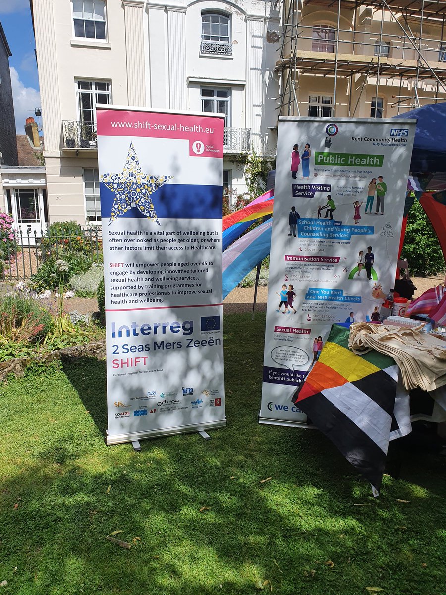 EmmaDarvill1's tweet photo. If anyone's in Canterbury today come and find us in the gardens #prideinournhs #Publichealth #wererecruiting @SteGrice1 @KentSexHealth @leahe1977 @NHSKentCHFT https://t.co/lOqAgnJ1mo