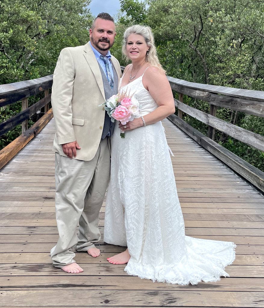 to_all_ur_stars's tweet photo. Today we exchanged vows to each other on the beach. We are now officially Mr. & Mrs. Baldwin 💖🔥 you are the love of my life and I cannot wait to spend the rest of my life with you. I love you so very much. XOXO #TCB4EVA #ToTheStars #aLasEstrellas 🌟
#DogeFamilyWedding #DOGEFAM https://t.co/kgbv8DJ2ur