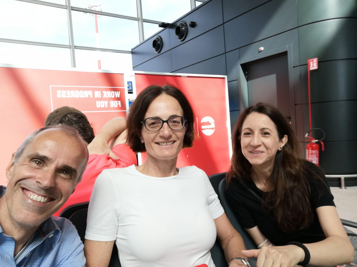 Loredana_LePera's tweet photo. It was great to return to in-person #elixir All Hands Meetings!! Greetings to all by the Italian Node at #ELIXIR22 in Amsterdam @ELIXIREurope @elixir_it @istsupsan @CNRsocial_ @CNR_IBIOM https://t.co/TbqBSTMLYM
