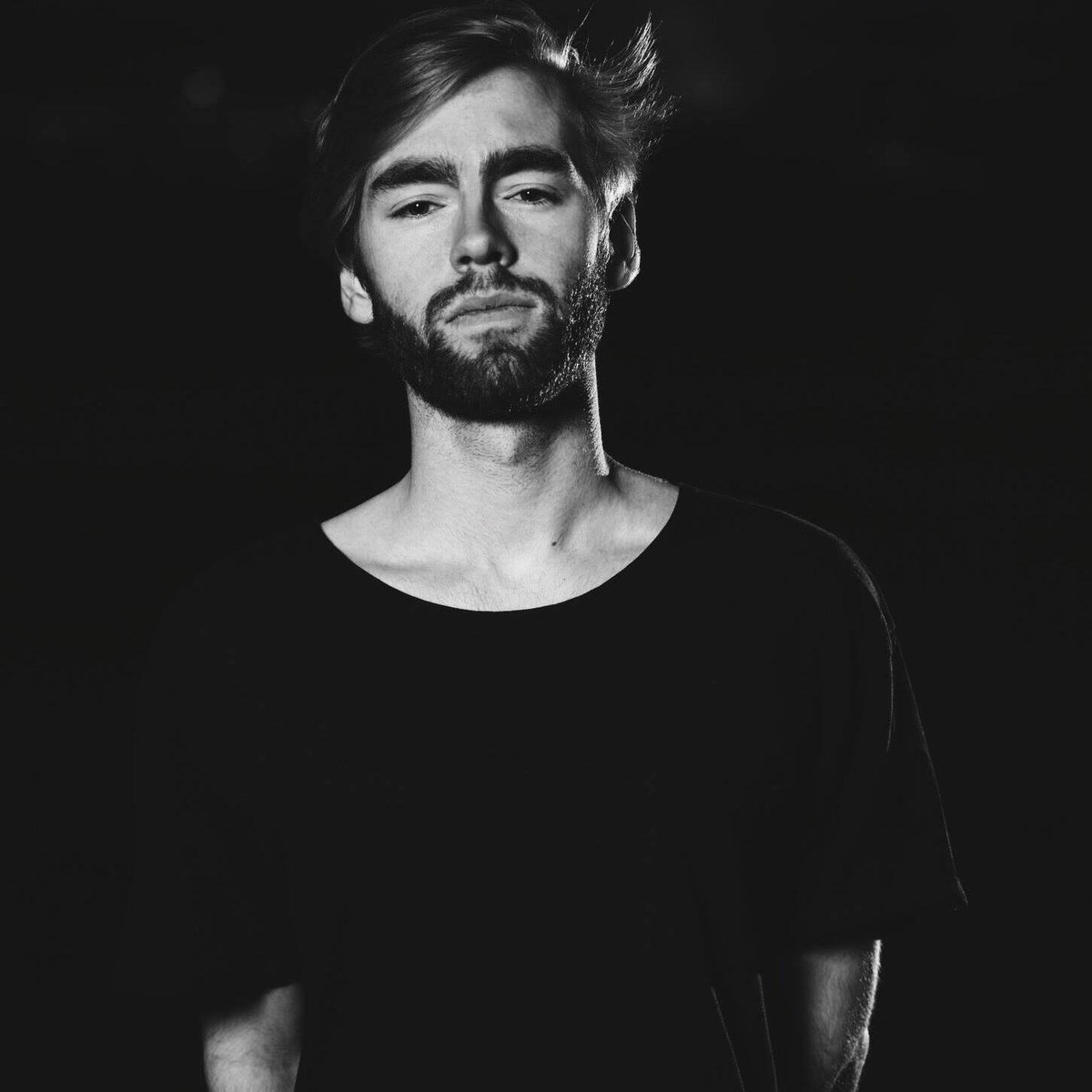 incursionrecs's tweet image. Our Invasion Sound Vol. 9 comp kicks off with @sadyouthsosad and his track &apos;Do U Wanna Know&apos;, showcasing a nice modern touch to the bass house scene! Don&apos;t miss out, coming to you next Friday 17th!  🙌

Presave: ffm.to/inc087