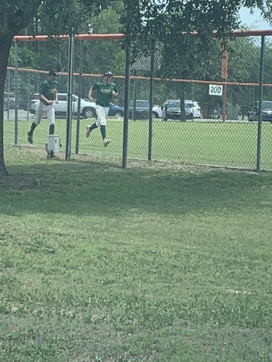 Tony Jrolf tweet media