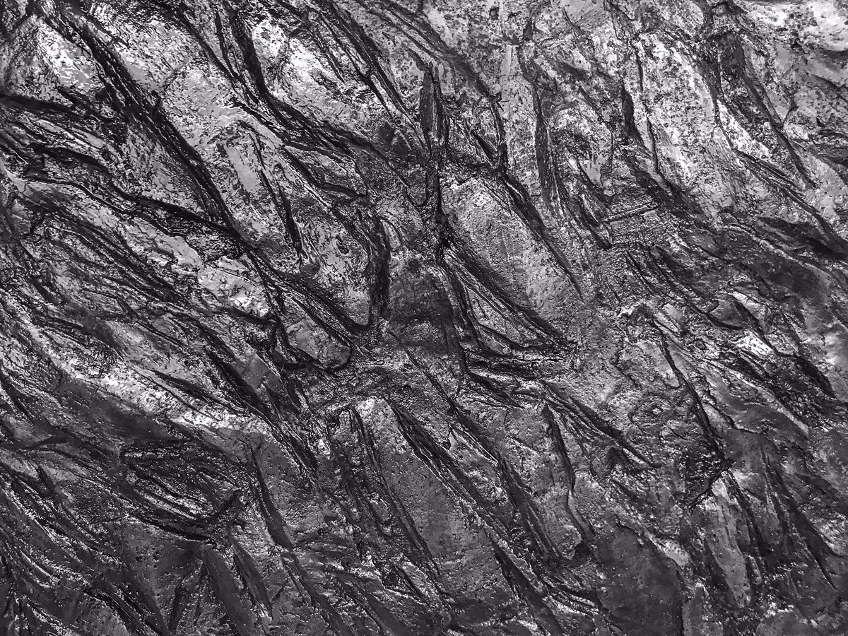 Mohannd_Yosef's tweet photo. تشويقه من الشغل الجديد #walleffect #wall_effect #rock #jadal_murals #mural https://t.co/G0k6pmwKVW