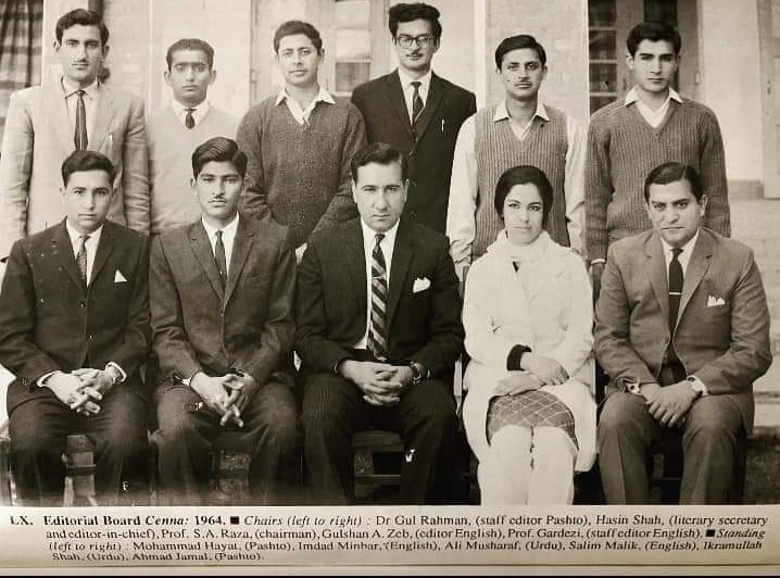 lachvi's tweet photo. Editorial board members of #Cenna 1964
#KhyberMedicalCollege #Peshawar https://t.co/rCyAHVpEtB