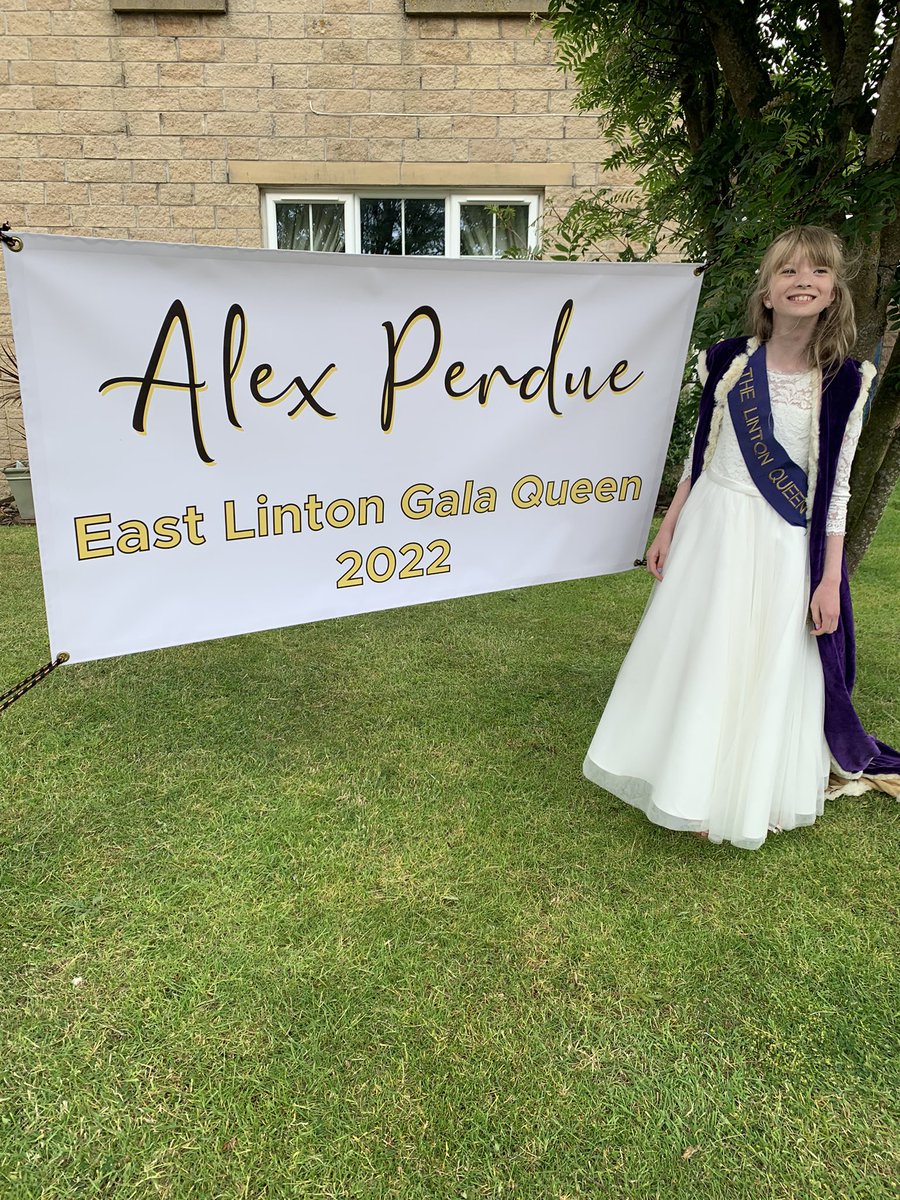 golfneil06's tweet photo. East Linton Gala Queen https://t.co/j89ZEVqVrN