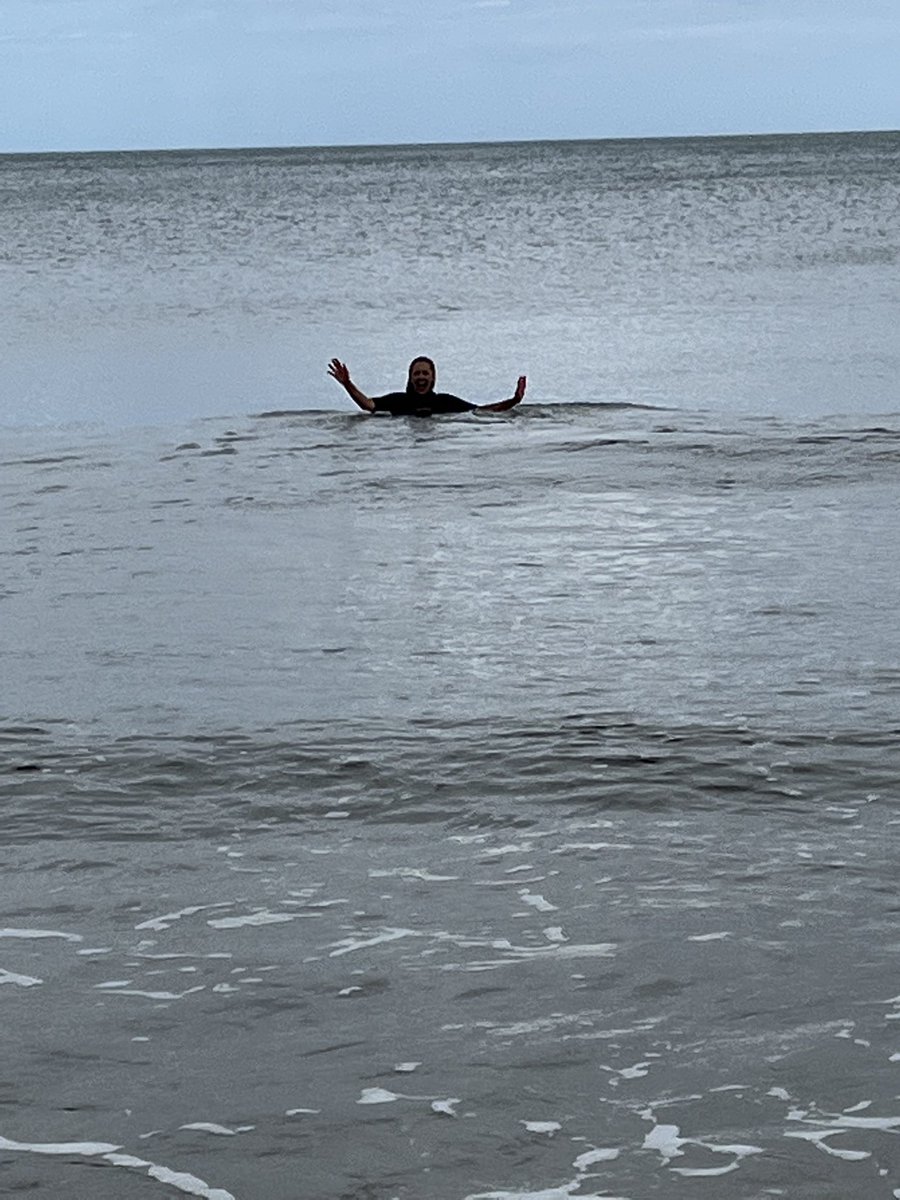 _Lindsay_Mason_'s tweet photo. I went for a swim in the sea today! Been wanting to do this for ages π
#SeaSwim #YorkshireCoast #HunmanbyGap https://t.co/mqp6lSffs2