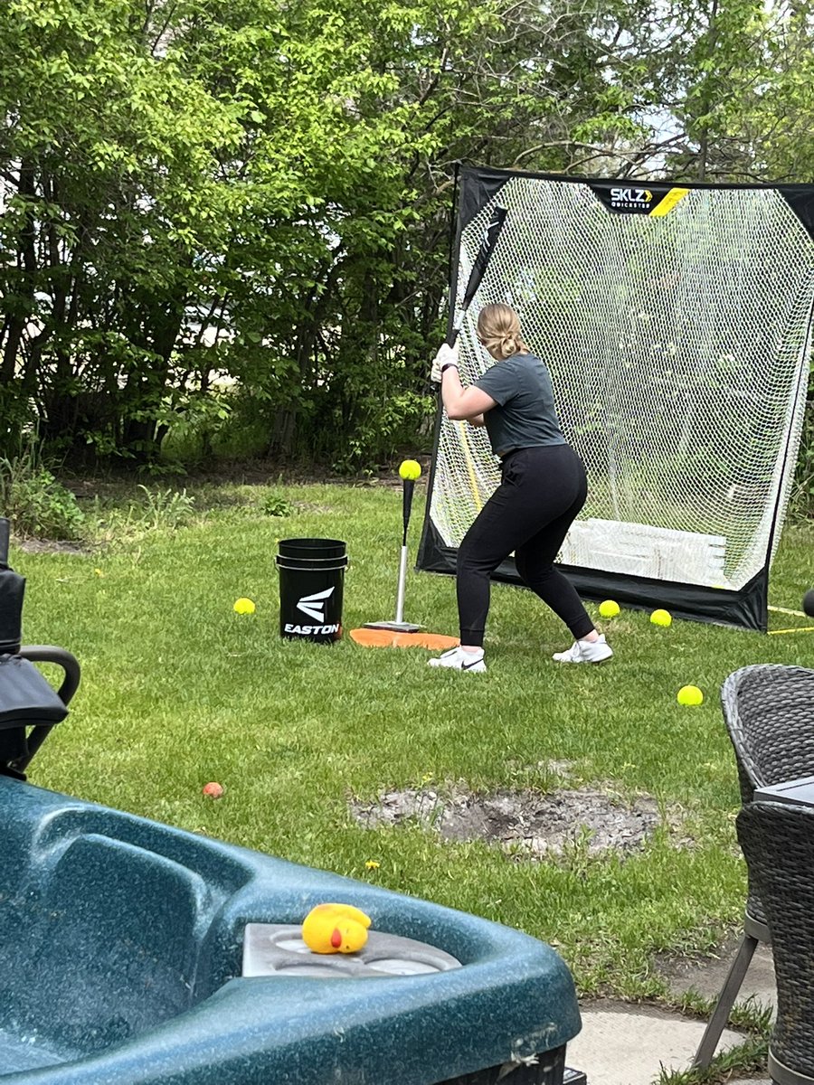 Kelly Stinson (@stinner9) on Twitter photo Love watching <a href="/2024Stinson/">Nevaeh Stinson I 2024 🇨🇦</a> prep on game day!!! Love watching <a href="/2024Stinson/">Nevaeh Stinson I 2024 🇨🇦</a> prep on game day!!!