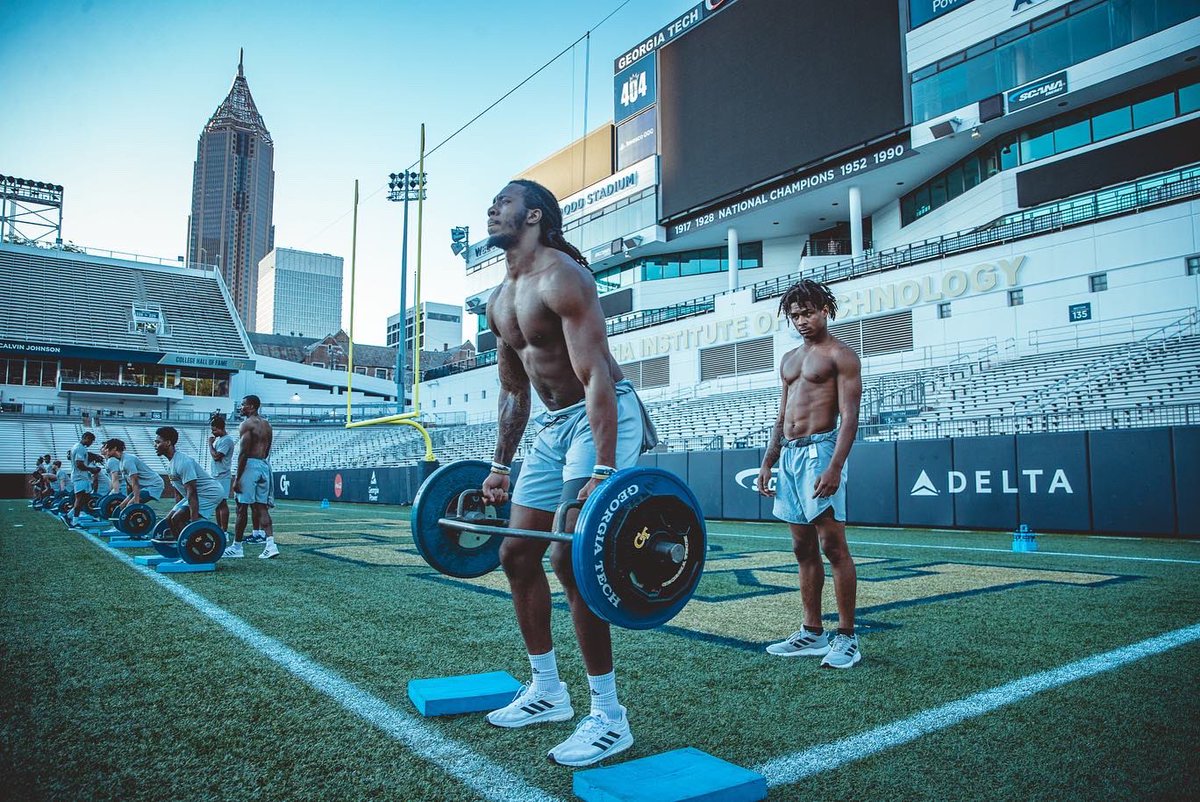 _Ejjenkins's tweet photo. Switched up the location but the mission ain’t changing https://t.co/4f1UhBNnhP