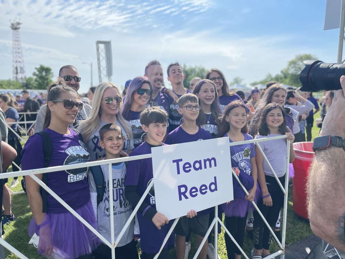 RolfeFoundation's tweet photo. #TeamReed getting the paparazzi treatment they deserve! πΈπ
#RolfeFoundation #DASHforDetection #PancreaticCancer https://t.co/lrJWCDNYbh
