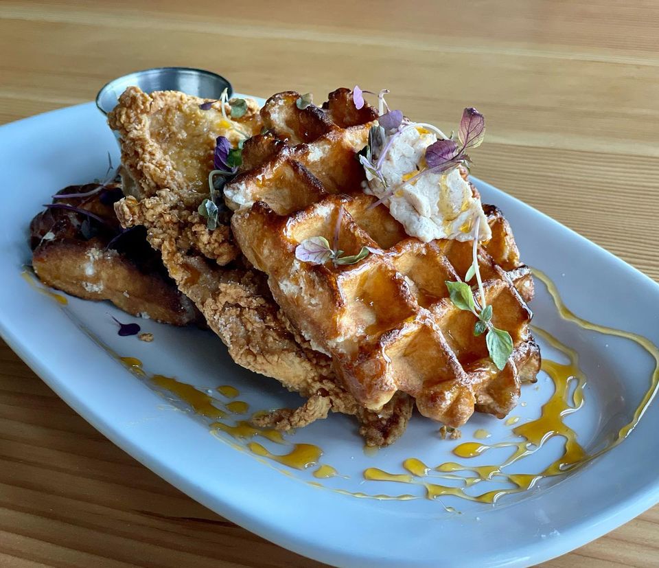 Sweet. ✅ Savory. ✅
We took Chicken &amp; waffles for a spin highlighting our brined and breaded chicken breast, liege waffles and then added hot honey and @deacongiles spiced rum butter.  
.
.
#chickenandwaffles #liegewaffle #rumbutter #hothoney #lunch #dinner #burlingtoneats