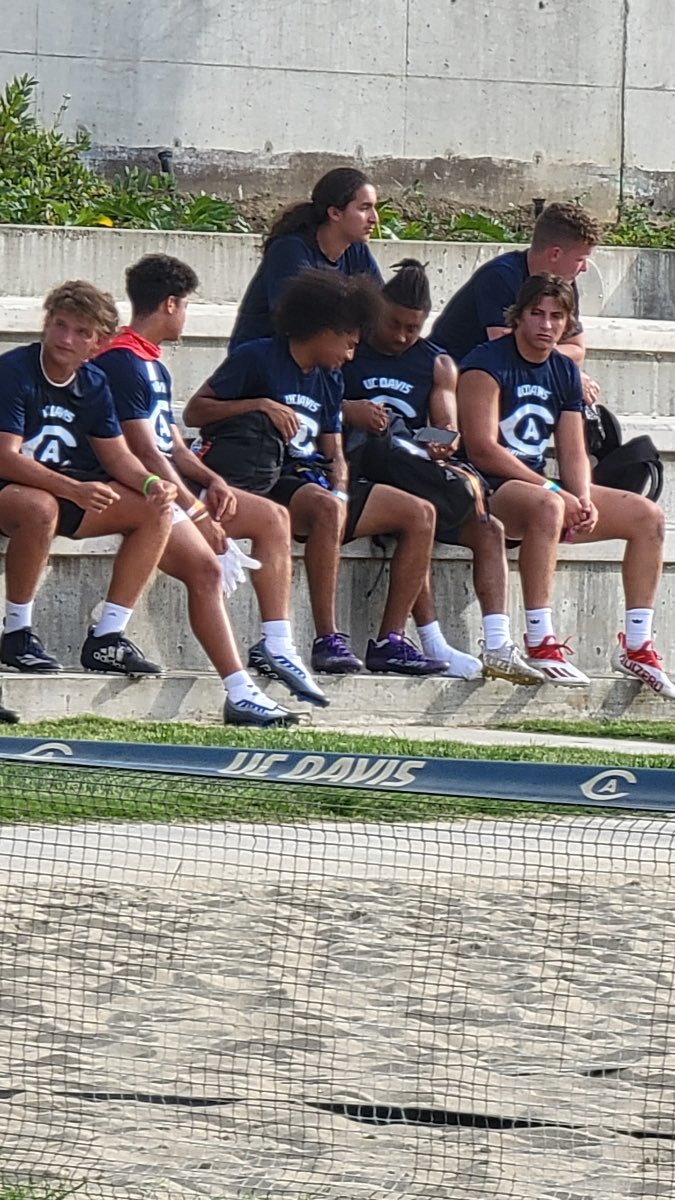 Camp ready Focused, Prepared &amp; Scholarship chasing @JeremiahRuffi20 <a href="/IsaiahBickham1/">Isaiah Bickham '23 FB WR/ATH</a> #TMP23 <a href="/MarkSpeckman/">Mark Speckman</a> <a href="/CJForSIX/">CJ Spencer</a> <a href="/Nicoe_H__/">Billy "Nicoe" Hurst</a> <a href="/UCDfootball/">UC Davis Football</a> @CoachHawkinsUCD