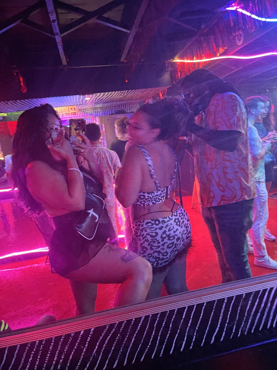 google me tweet media