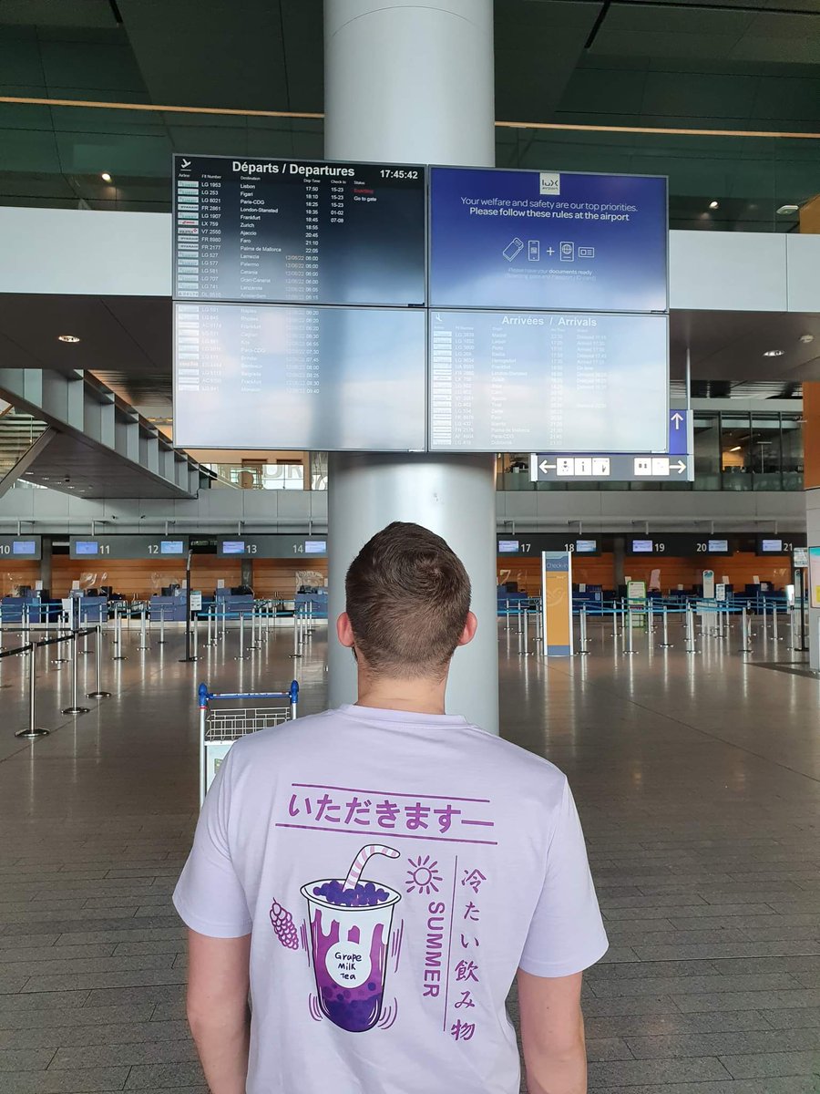 AlexStrm9's tweet photo. C'est l'heure des vacances, après 7 mois non stop de stream ! Ça va faire un bien fouuu ! 

 #twitchfr #stream #vacances https://t.co/15bwFMFhi3