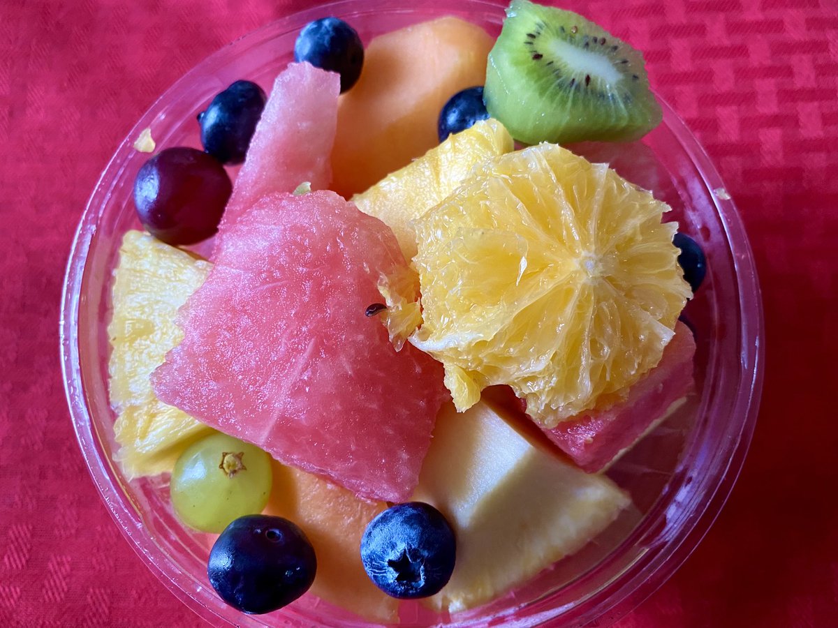 Hope_DW's tweet photo. Craving. Satisfied.
#FruitObsessed #GimmeGimme #FarmersMarket #FruitAppreciation #TheRealFruitSnack #Yum
πππ«ππ₯ππππβοΈπΈππΎ https://t.co/83zLevqiMU