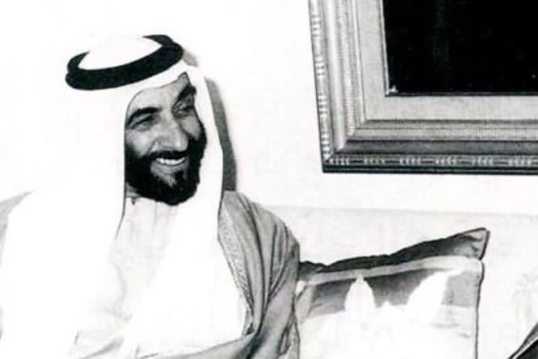 khkxd's tweet photo. ⠀⠀

الشيخ  جابر  الصّباح         الشيخ زايد بن سلطان
الكويت 1993/11/15        أبوظبي 1993/11/29 https://t.co/bMbkuqTtVo