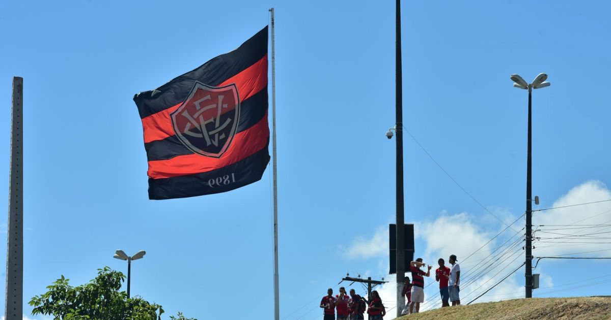bnesportes's tweet photo. AGE aprova minuta do estatuto do Vitória e extinção de conselheiros vitalícios do clube https://t.co/a08Lr5VgGq https://t.co/6oCjNY62Cq