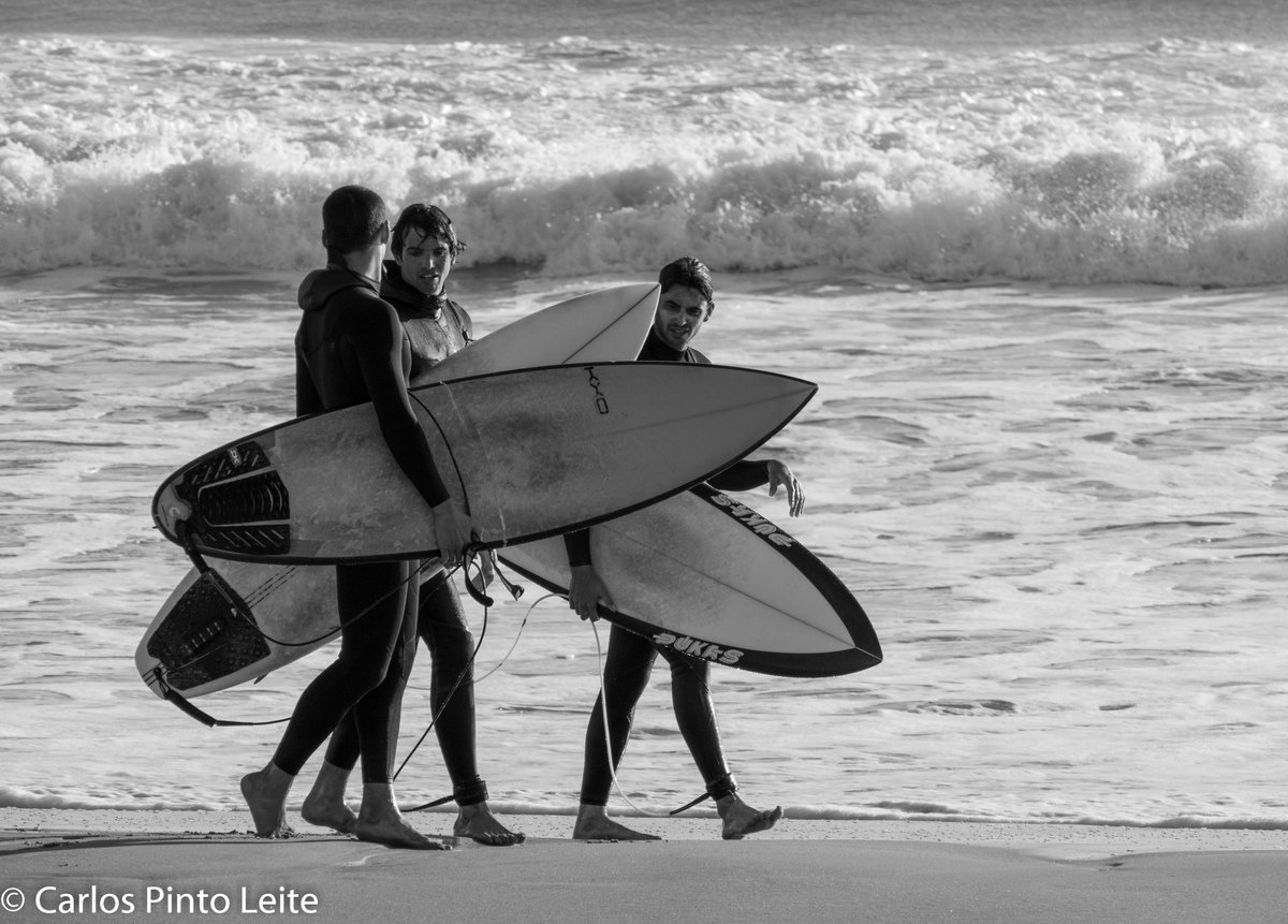 CarlosPiLeite's tweet photo. Triboard

#surf #carcavelos #praia #beach #plage #leicacamera #leicafotografieinternational #monochrome #triboard https://t.co/EfG8uBvt8Y