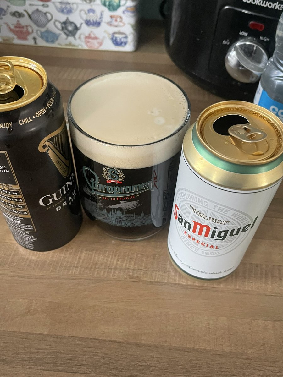 Yozzvanwinkle's tweet photo. @Chris_Stark @petercrouch @PeterCrouchPod the stars have aligned for me to finally try a laout! Obviously put the right soundtrack on too! https://t.co/Lt1JK3WwmC