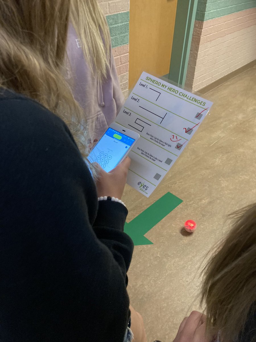 MrsSymonsGrade8's tweet photo. Thanks to @EYESYouth for bringing your spheros in! The students loved coding them to move to create shapes. #math #science #art @PDaleSchool https://t.co/vAu9s6BKzb