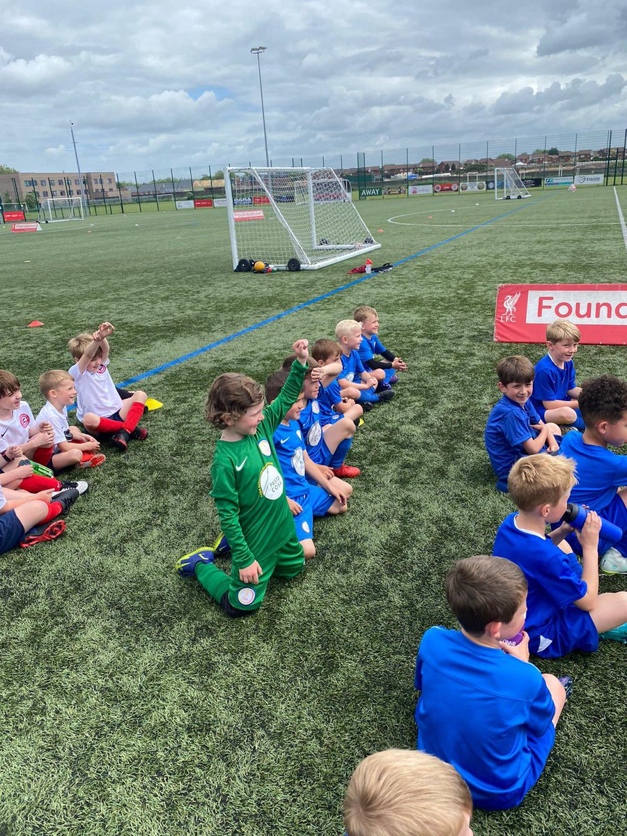 FGS PSG U7 tweet media