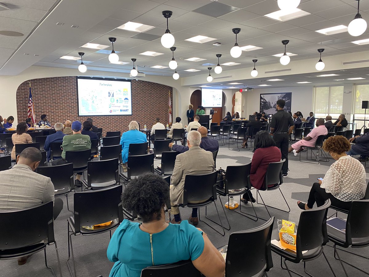 FrankJCrum's tweet photo. I attended the Tampa Organization of Black Affairs #TOBA - Leadership Institute project presentations at @HCCFL. It was definitely worth my time! TOBA’s TLI members have innovative ideas to enhance our communities and improve lives. https://t.co/sykhzhbxgK