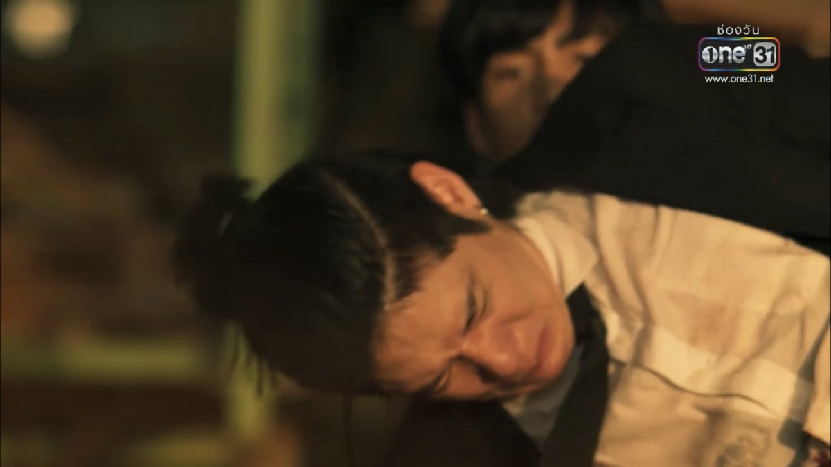 embrighteiei's tweet photo. เราแม่งโคตรเรสเปคนายเลยว่ะบิ๊ก นายแม่งโคตรจะนัมเบอร์วันในใจเรา ถ้าชาติหน้ามีจริงขอให้นายเจอคนที่รักนายแล้วนายก็รักเขา เราขอให้นายสองคนอยู่ด้วยกันจนแก่เฒ่าเลยนะบิ๊ก ความรักบริสุทธิ์ของนายในชาตินี้เราจะเก็บเอาไว้เป็นความทรงจำที่ดีในใจเราตลอดไป รักนายนะ ลาก่อนบิ๊ก #KinnPorscheEP10 https://t.co/heqfOM2eIQ