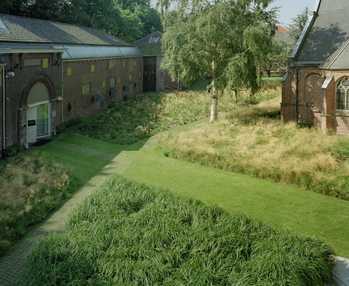 🌿🌞Iets om naar uit te kijken! 17 juli om 15.00u speelt <a href="/PhilharmonieUt/">Nieuwe Philharmonie Utrecht</a> buiten, in de tuin van <a href="/CentraalMuseum/">Centraal Museum</a>  in Utrecht! Kijk voor tickets en meer info op klassiekemuziek.nl/e/16217/tuinco…