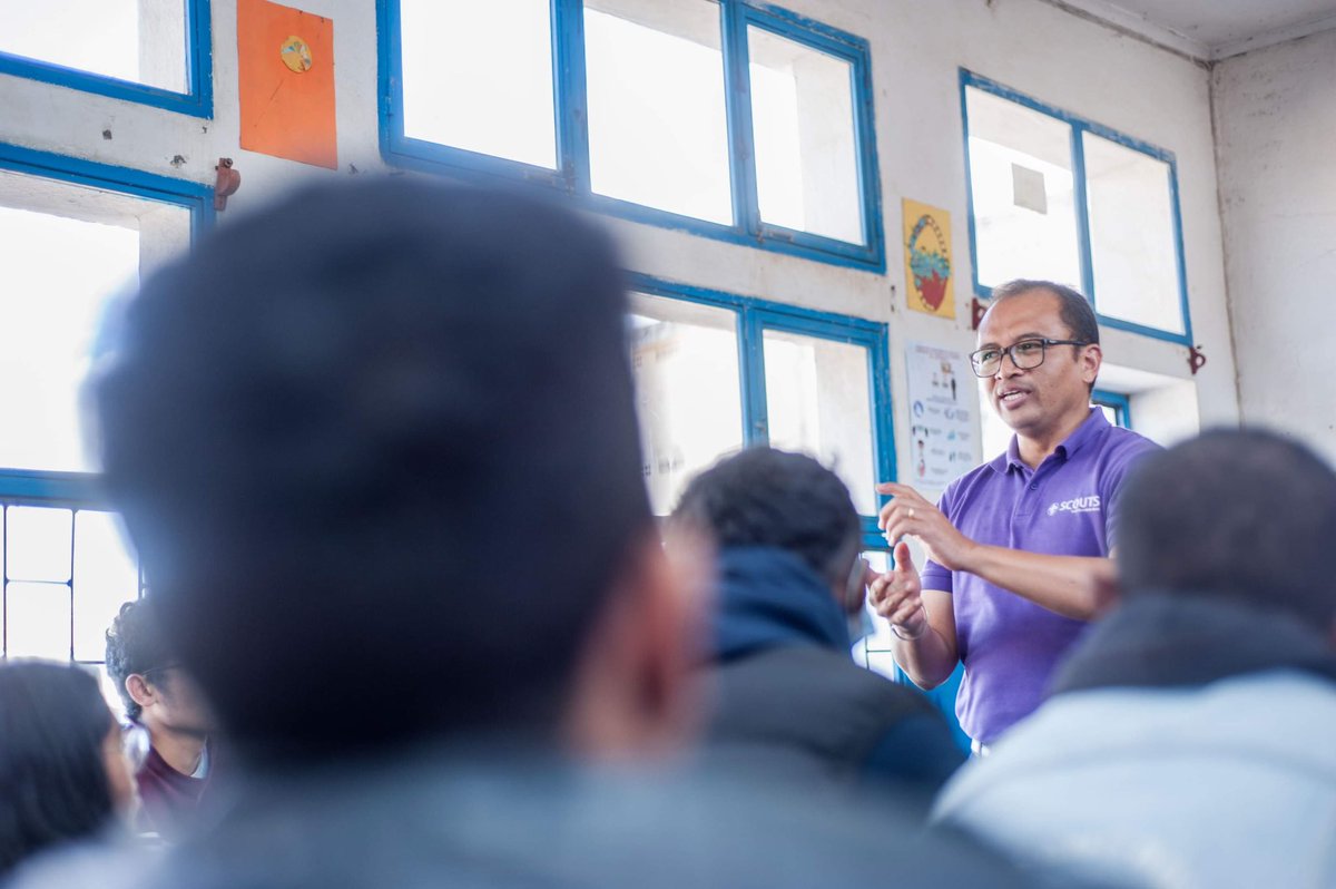 tekymandroso's tweet photo. ๐ฒ With the internet, Malagasy #scouts have seen, read, heard a lot of information about the #Betterworldframework, But how to put it into practice and where to start. In this sense I brought some tips to the Units leaders of the district @TilyScout Analamanga Atsimo ๐ https://t.co/d11ZqmTrK3