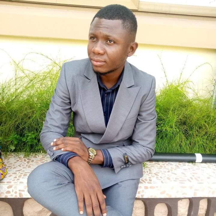 JuniorMonga11's tweet photo. #NouvellePhotoDeProfil https://t.co/J9YrbYRV4L