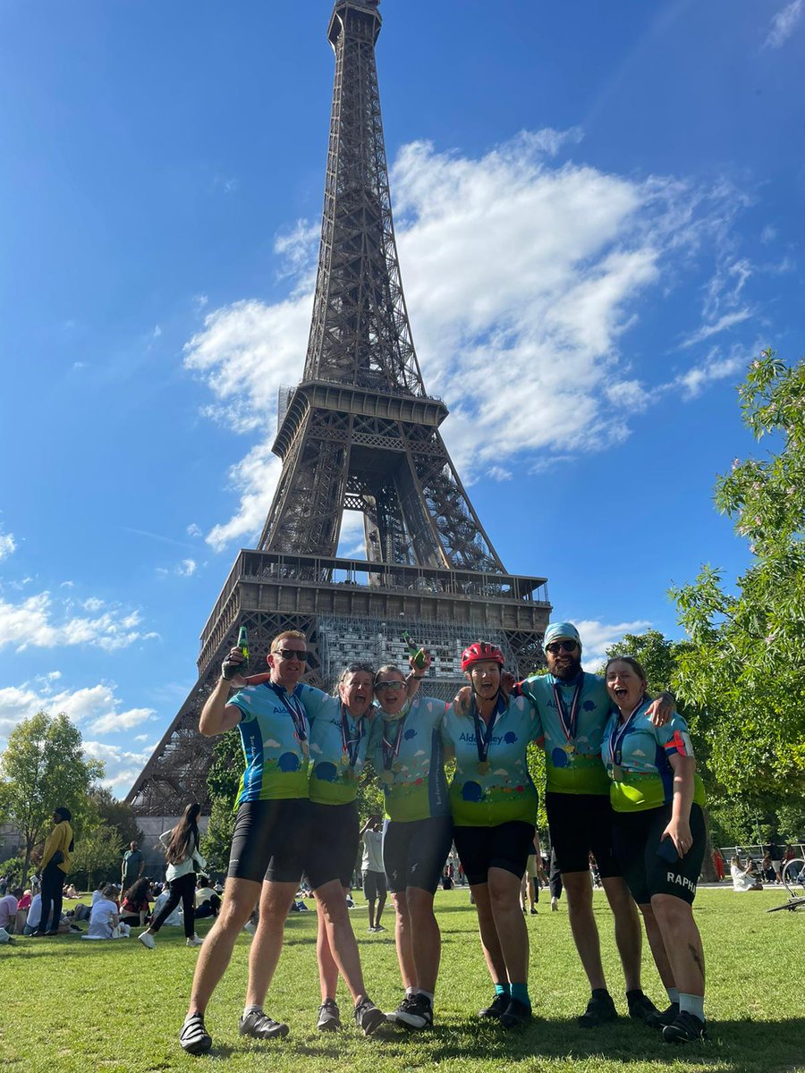 AlderHeyCharity's tweet photo. Job done! #TeamAlderHey 🚲 cycle challenge LONPAR🇬🇧🇫🇷👏👏👏🚲 https://t.co/FyRv8F5N2E