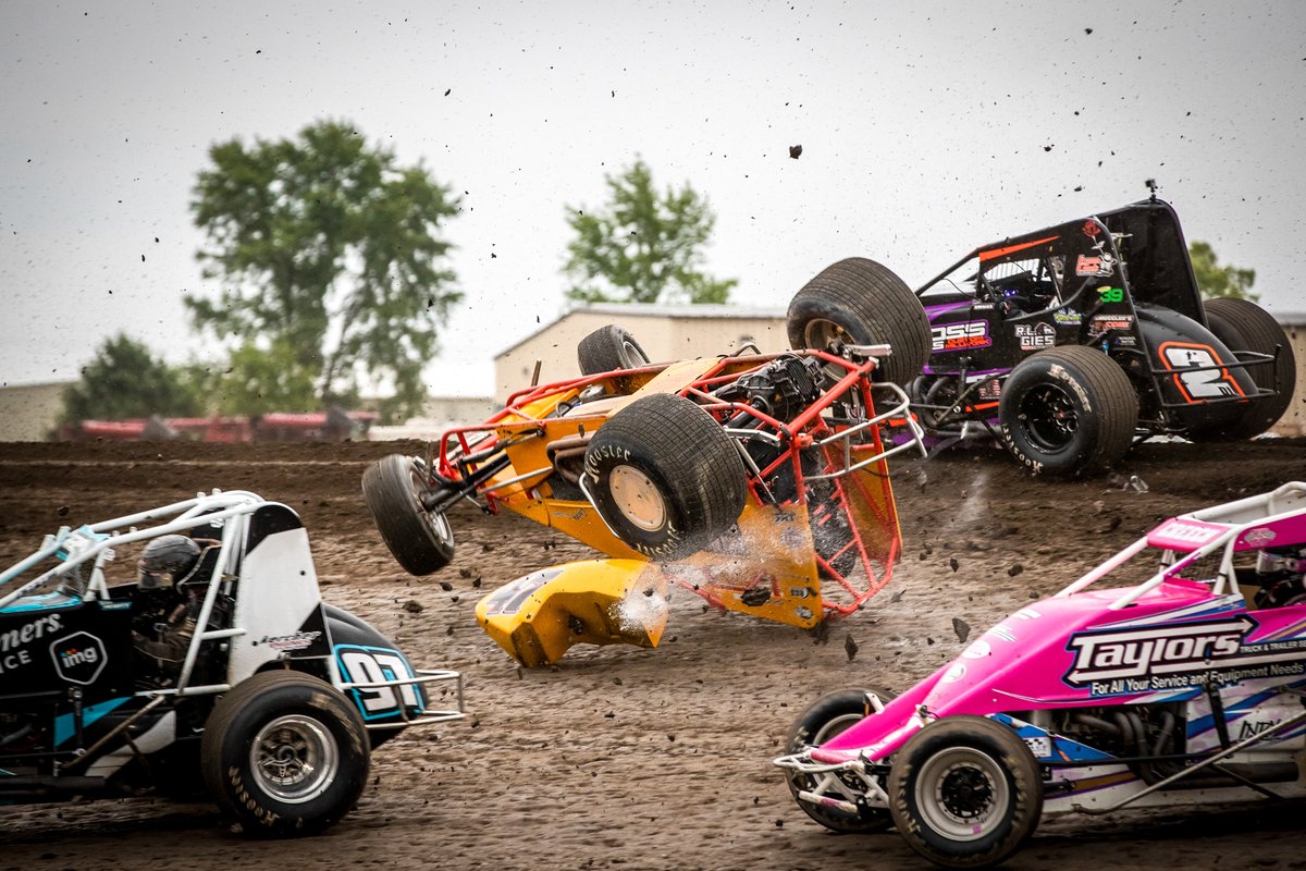 IRIphotography's tweet photo. A few thrills and spills before the rain came Friday night @GasCitySpeedway. Charles Davis Jr. walked away uninjured. https://t.co/bHtPpqt0yC