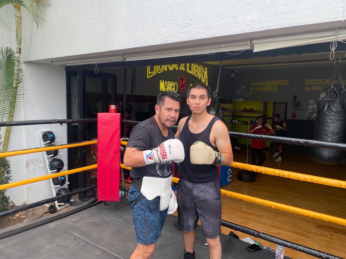 barreratapia's tweet image. Bring your kid to work day