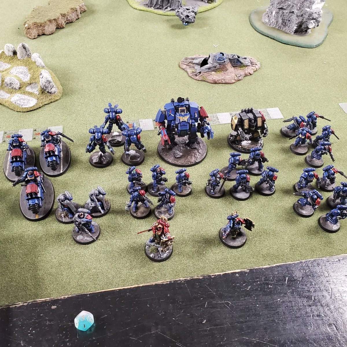AdamantAnvil's tweet photo. Played a 1500pts game of #warhammer40k last night.

#spacemarines #wargaming https://t.co/RLJQsPBf8x