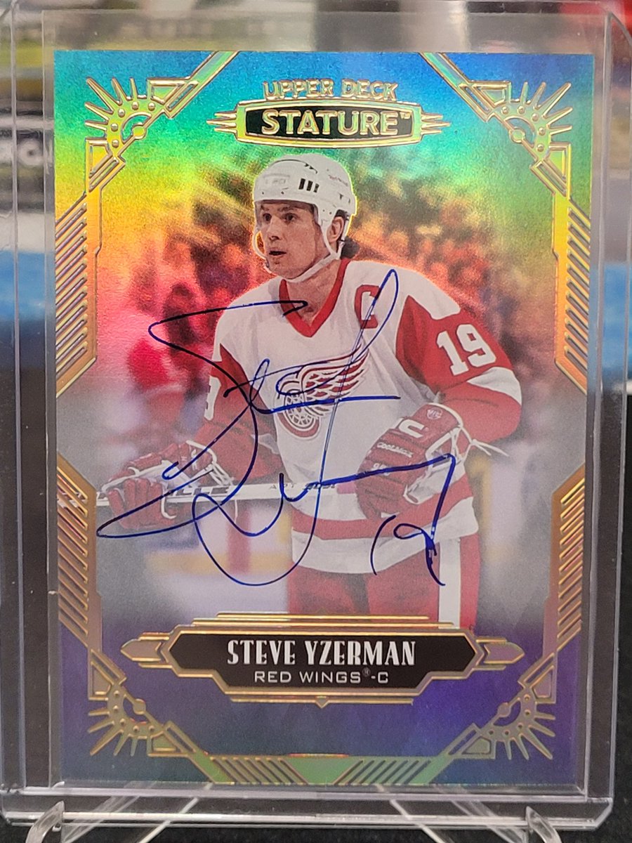 FlyingVCards's tweet photo. Another successful #UpperDeckHockey #Stature #GroupBreak in the books! Thanks to all who joined break #675!
Here were our highlights from this break β¨οΈ
#FlyingVCards #BreakWithTheV #ShowYourHits #JonathanMarschessault #SteveYzerman https://t.co/TRIEIQha9V
