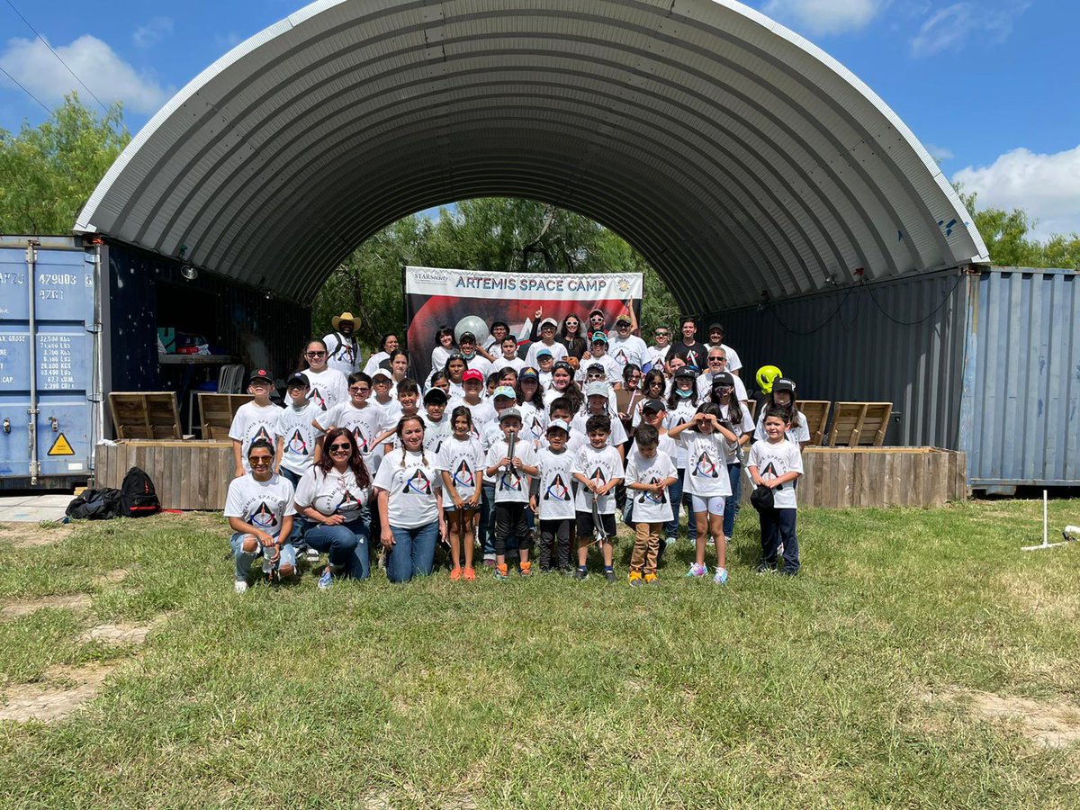 victor_dls's tweet photo. First @NASAArtemis camp event hosted by @STARSocietyRGV at @RocketRanchTX went great π #GenerationArtemis #WeAreGoing https://t.co/KTNEZfoWU6