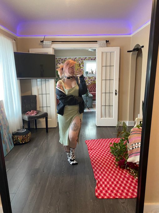 lights camera action, look at our lil tiktok star just being cute or whateva @getmeoffpls  || OF Fansly