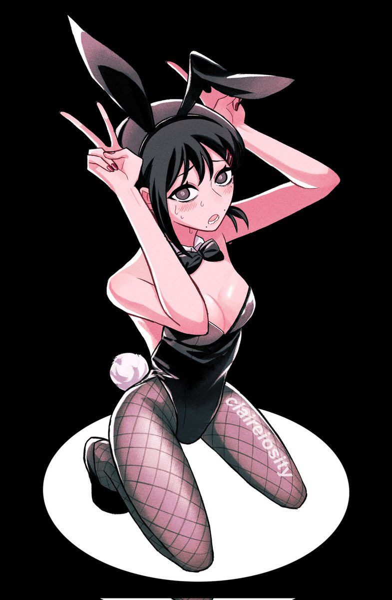 ♥︎❤︎♥︎

¿C-Crees qué me queda b-bien este traje...?

¿ ♡︎  + ⟲ ?