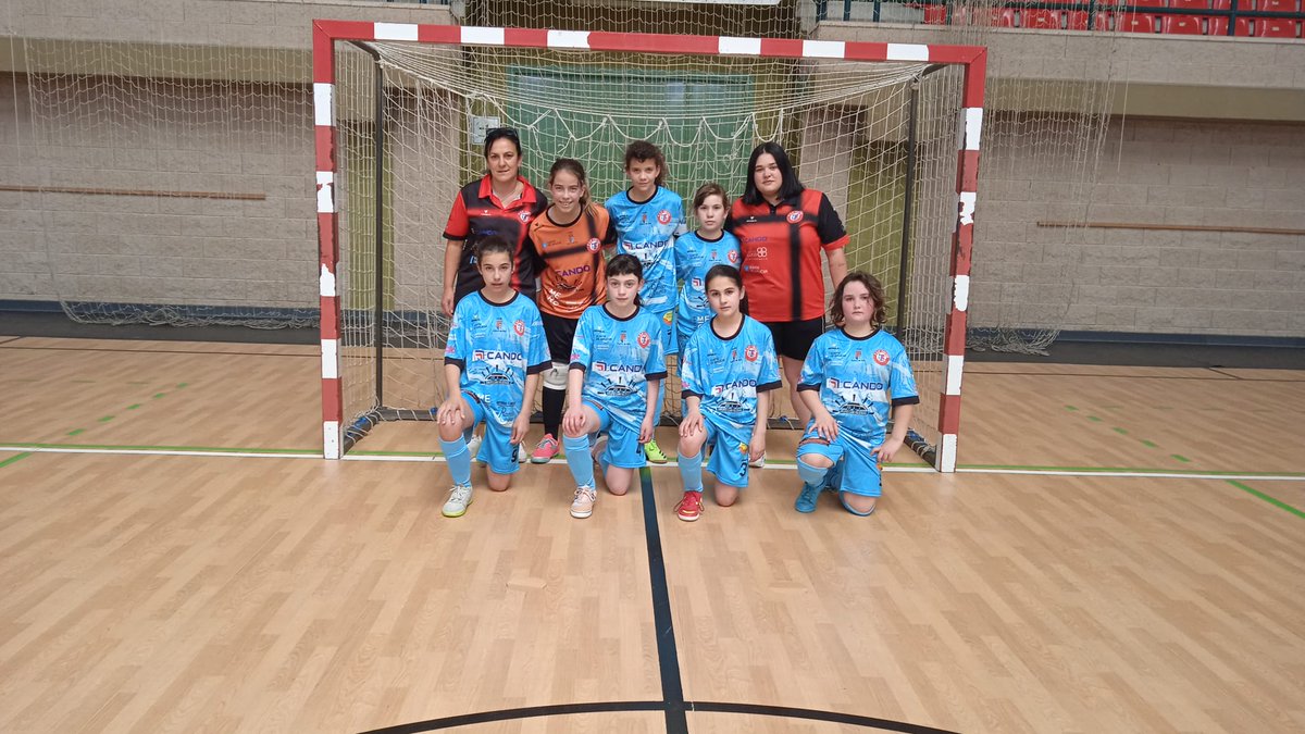 RFAF's tweet photo. 🥅Futsal Sala Femenino
🔢Resultados SEMIFINALES
⚽ Alevín Femenino
#UDPavia 6⃣
#FSFCastro 1⃣
#FSRipollet 5⃣
#FSFCésarAugusta 1⃣
👉FINAL
🗓12/6
#UDPavía🆚 #FSRipollet
⌚12.00h.
💟#FutsalRFAF #CampeonatoEspañaClubes https://t.co/zVc6mRf5Yx