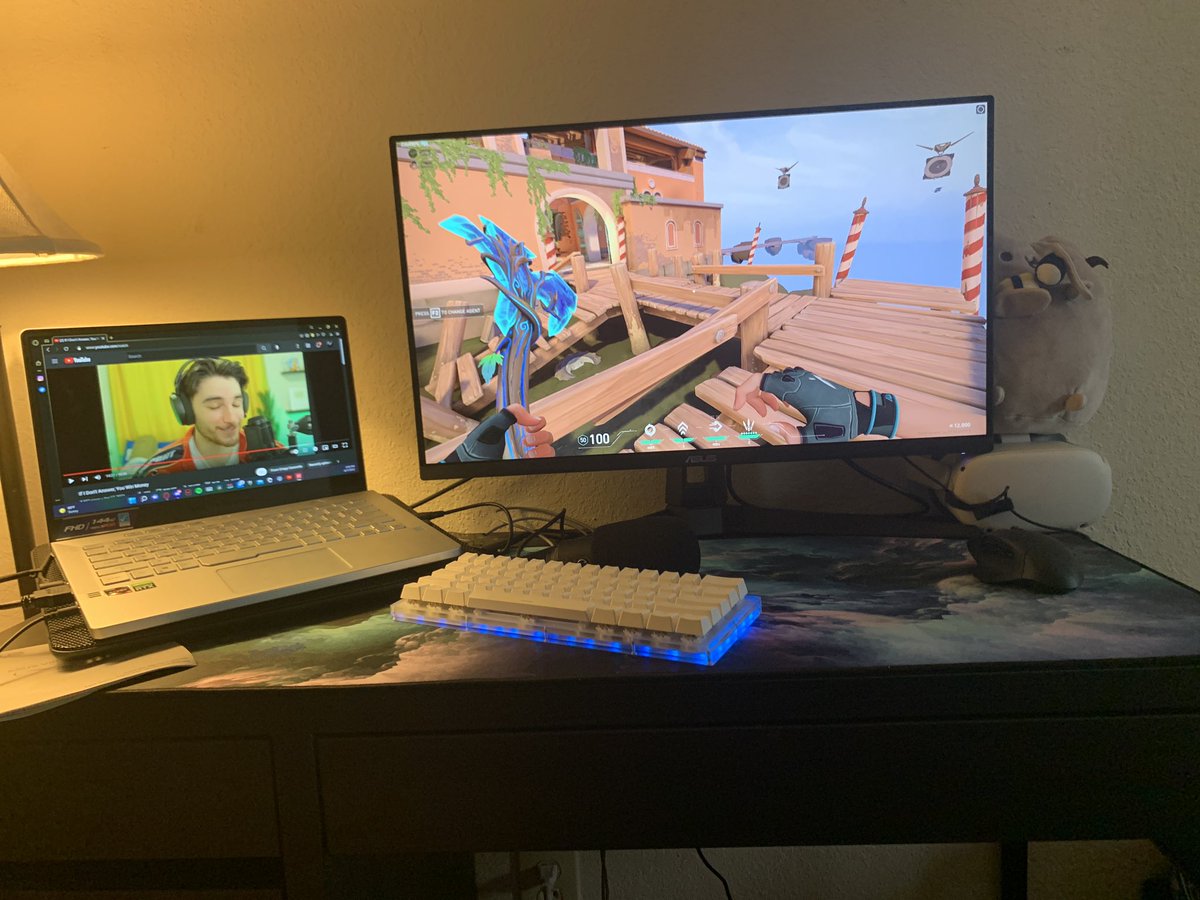 Dinkwyd's tweet photo. @165hzTrix @XSET How do you keep yours clean? https://t.co/pq6hEqZKUM