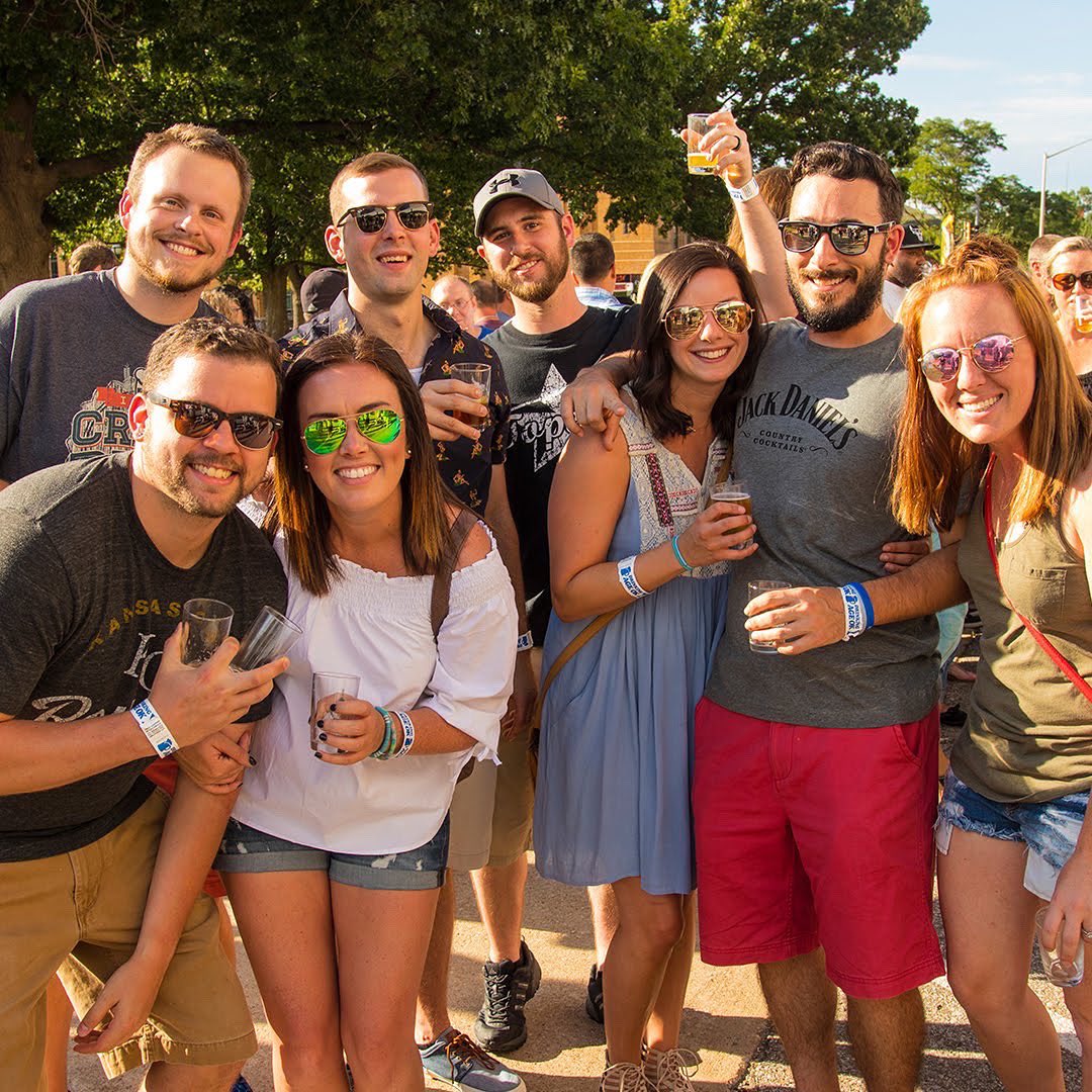 createuplift's tweet image. Hoping everyone has a great time at this years #TapThatTopeka 🍻 Here are some of our favorite shots we took back in 2019. 📸 #topeka