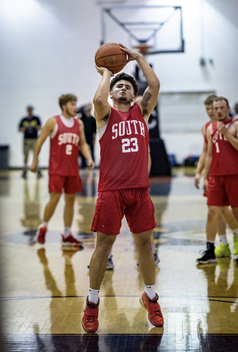Chanschmidt_23's tweet photo. Great experience in the North/South game last night. Got the win and dropped a 30 piece. Great players and a great atmosphere❤️💯 https://t.co/Cfqeg8s4Xs