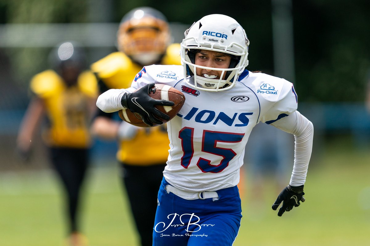jbphotography0's tweet photo. Women's Tournament Day 3
#BiringhamLions #HertfordshireCheetahs #KentExiles #WembleyStallions #Girlsofgridiron #bafa #gridiron https://t.co/XsTR7Rlmws