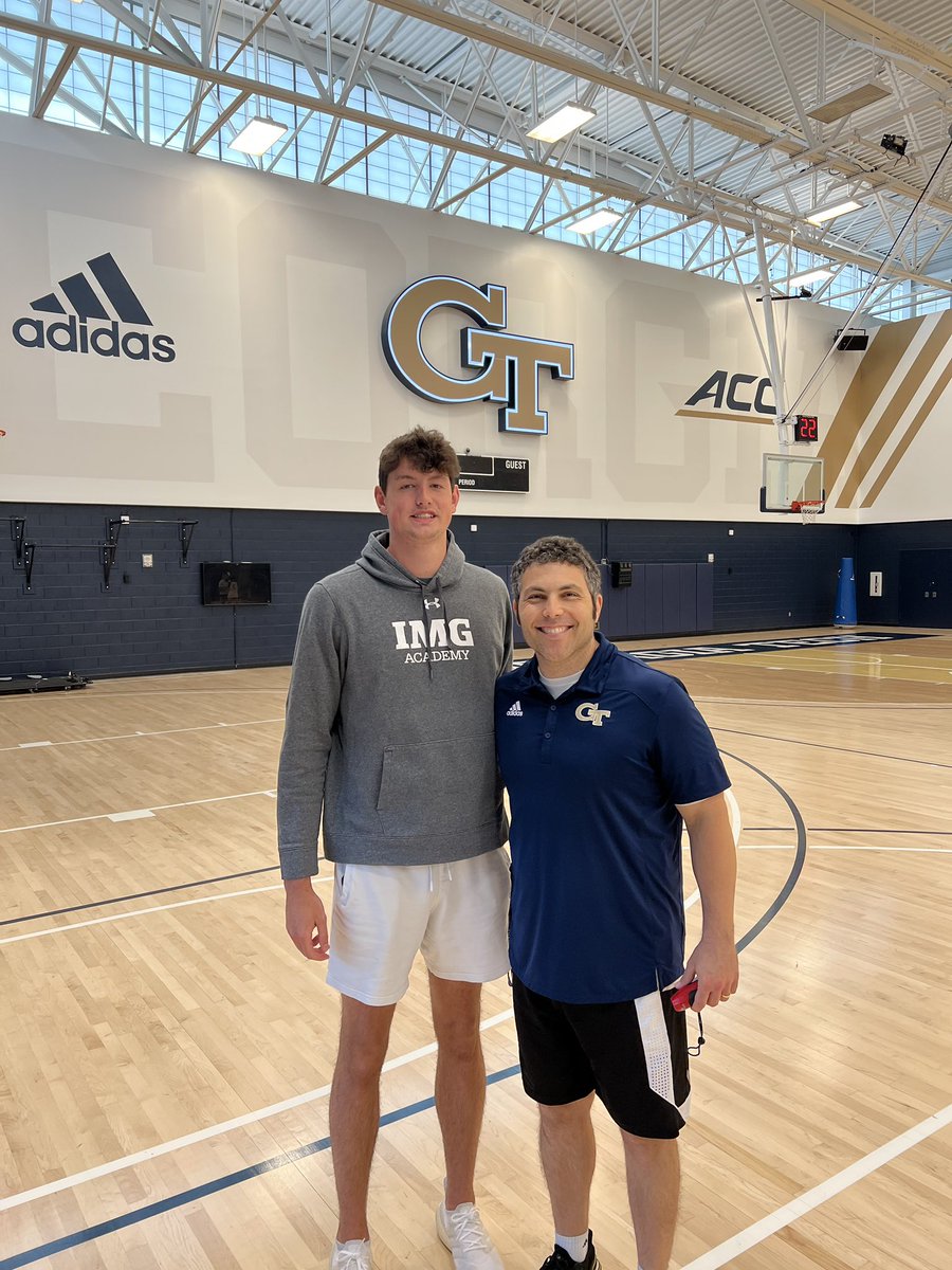 Thank you to @GTMBB for having me to watch practice today! @AtlXpress @COACHMYERS5 @GTJoshPastner @GTCoachSwartz