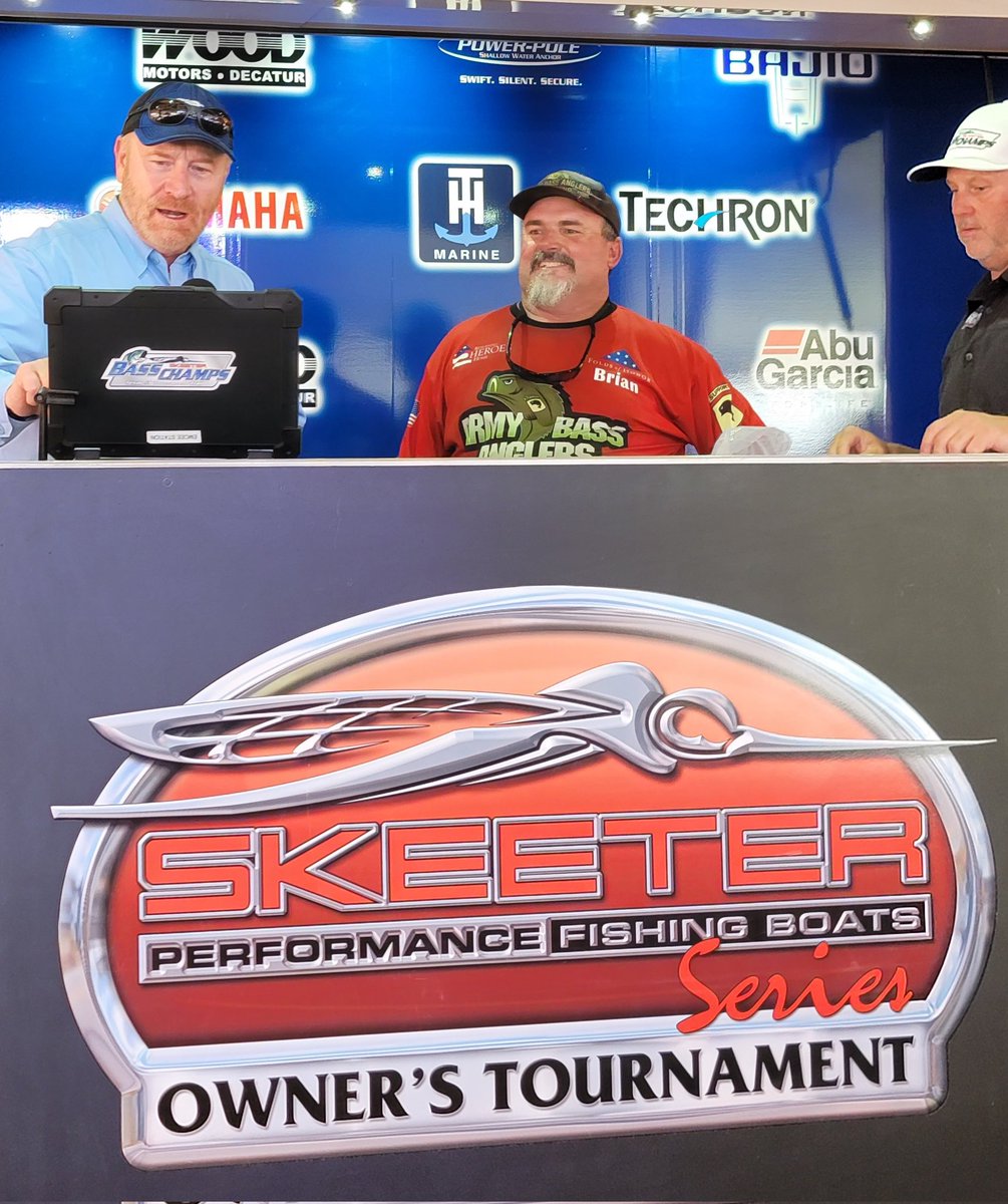ArmyBassAnglers's tweet image. #ArmyBassAnglers hit the stage in the 6th Hr of the 2022 #SkeeterOwnersTournament--HOOAH! #SupportDefendFish