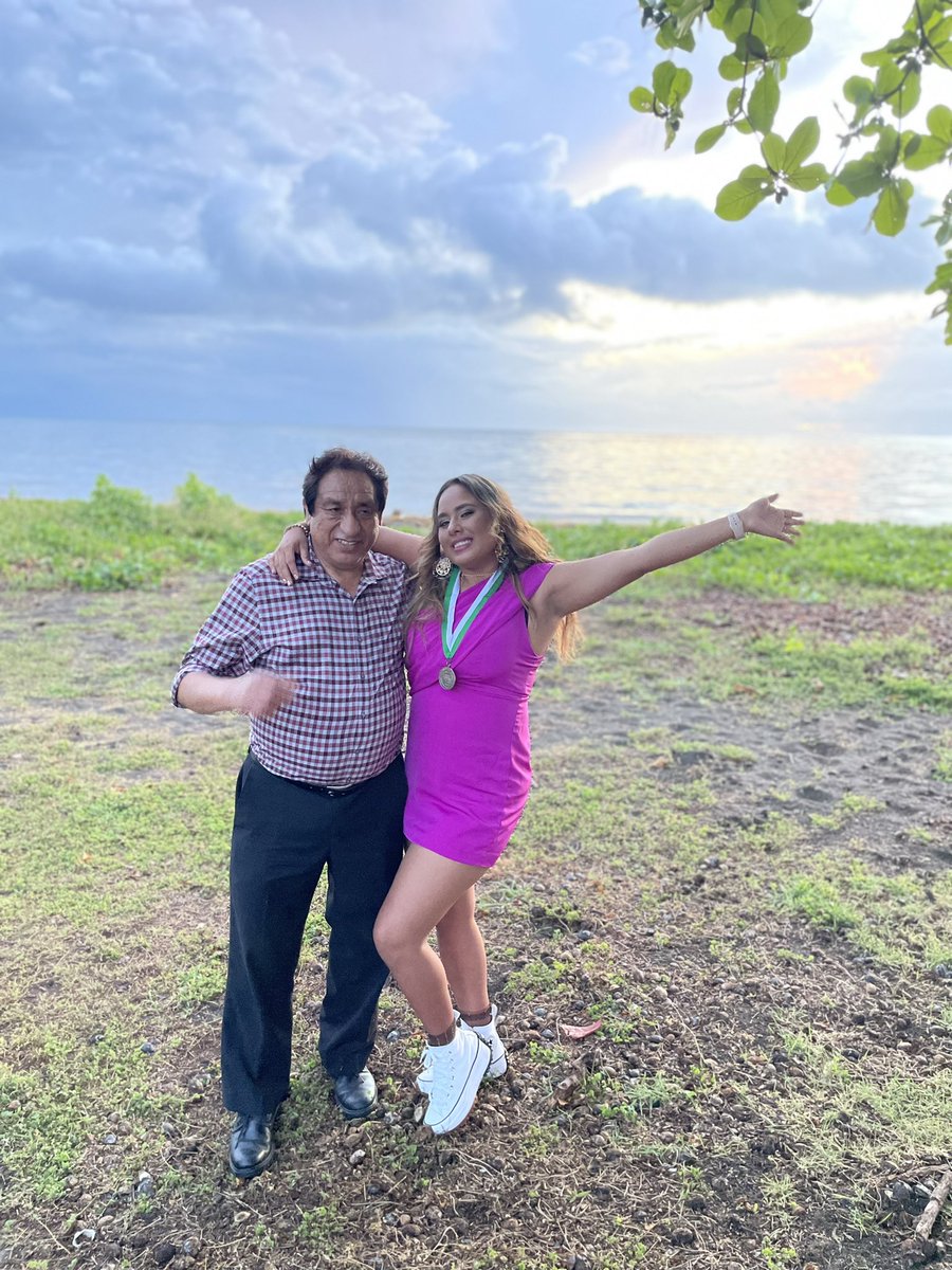 Genephys's tweet image. It’s official!

B.Sc. in Physics
Cum Laude

#UPRM