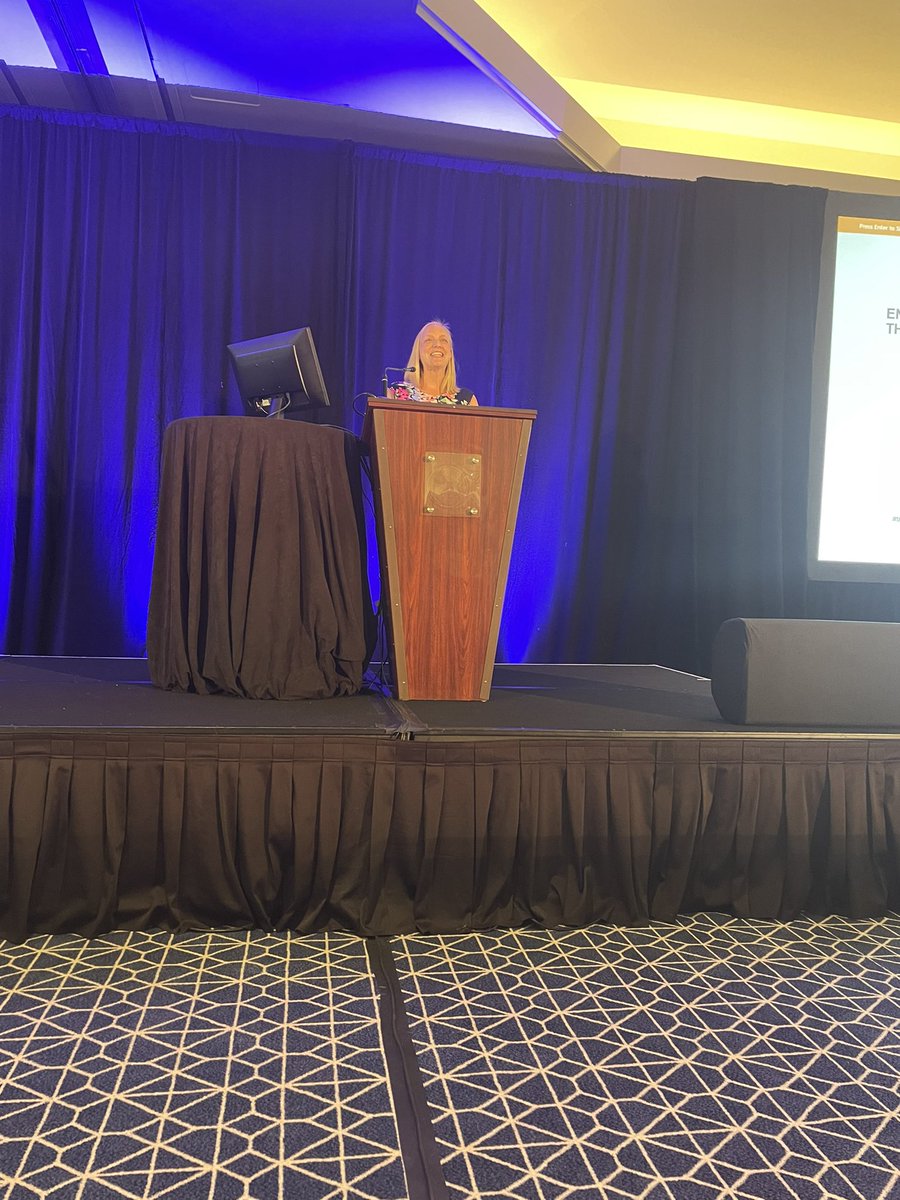 DrJewelKling's tweet photo. Dr Megan Wasson, chair of the department of gynecology @MayoClinic Arizona, discussing endometriosis- treatment & beyond. #transformWH2022 @WHMayoClinic
Endometriosis is common & associated with many negative consequences. We can do better 4 our patients. https://t.co/zfOG7mmSrT